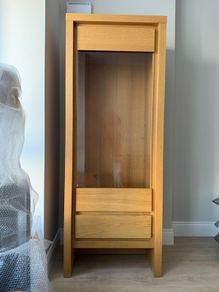 Display cabinet with drawer