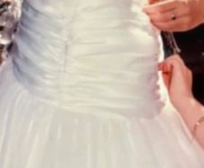 wedding dress