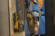 Hot wheels Rig Dog BDW51 with detachable trailer