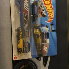 Hot wheels Rig Dog BDW51 with detachable trailer