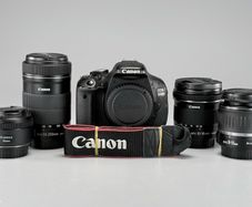 Canon 600D with 4 lenses ( shutter count 17K)