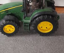 John Deere toy tractor