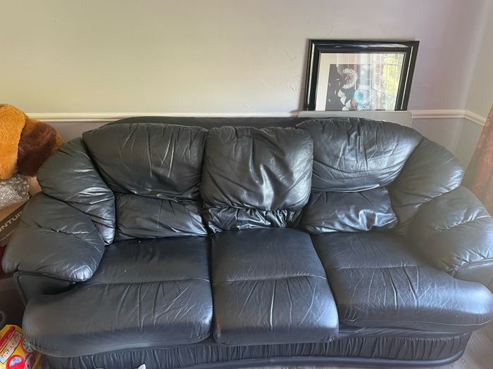 Couch and two armchairs