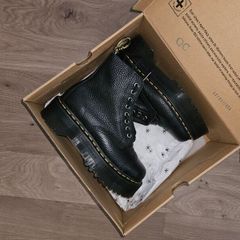 Dr. Marten boots
