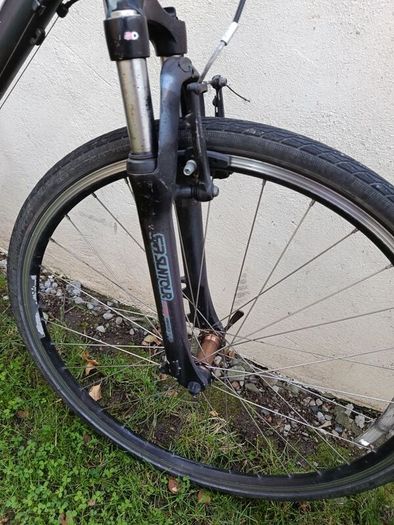 GT Transeo Kids Road Bike in perfect condition
