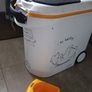 Pet food container Image 2