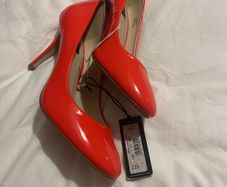 Red/orange shoes