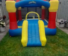 " HOPPIT" Bouncy Castle with blower