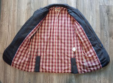Men's Vickers 1919 Boston quilted tweed jacket in a grey herringbone checked pattern