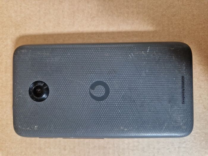 Vodafone Mobile Phone VFD 300, 4GB, in very good condition
