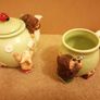 tea pot and mug Image 2