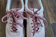 New Balance Trainers