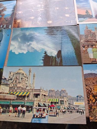 33 x USA And Canadian Mid Century Postcards