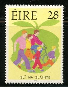 Ireland 1992 - Scott #856 Healthy Living Campaign - Mint Never Hinged