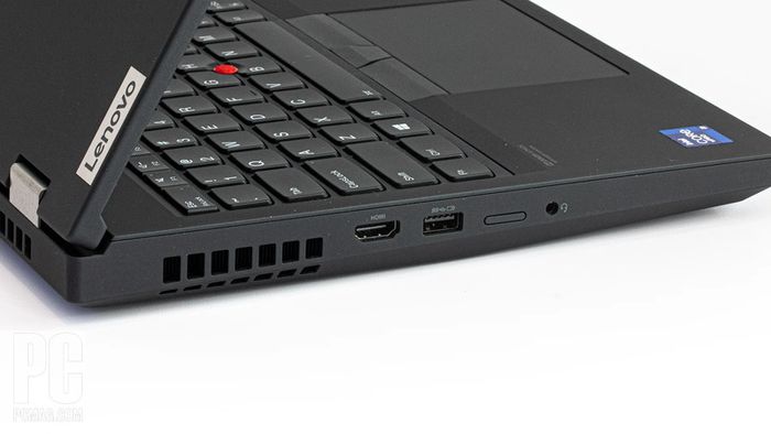 Lenovo ThinkPad P15 Gen 2 Mobile Workstation (i7 8-Core Processor, 512GB SSD, 32GB Memory)