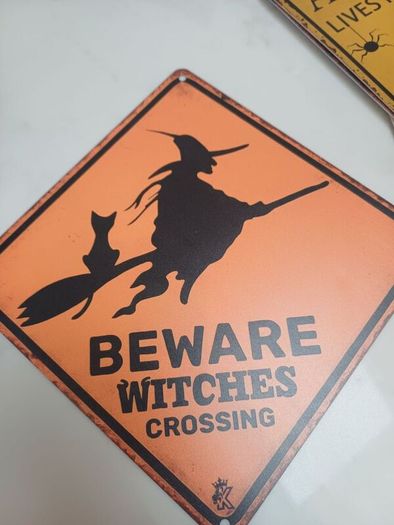 New metal signs 10 euro each small 7 euro each