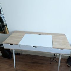 Beautiful study desk