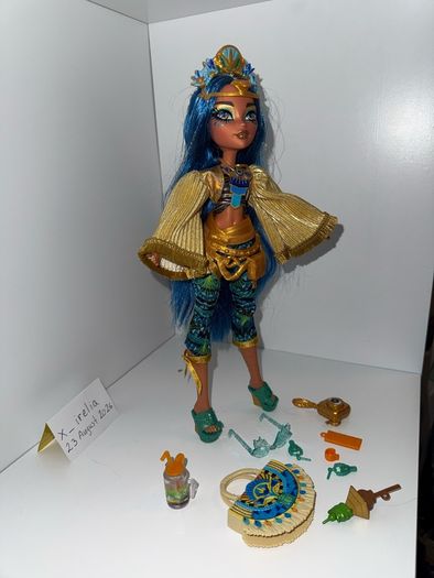 monster high cleo