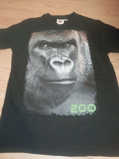 Dublin zoo t shirt size small