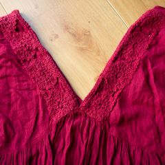 Ladies Burgundy top