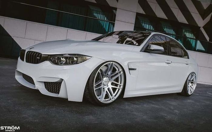 Strom STR-3 Wheels
