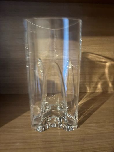 glass crystal vase