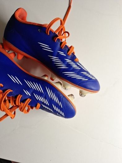 Adidas Predator size 3 rugby soccer soft ground