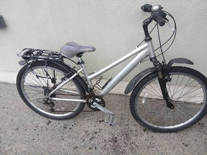 hybrid bike
