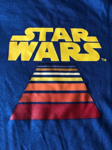 Pop Culture 3 T-Shirts (Large)