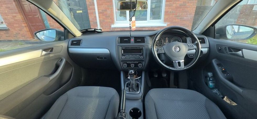 Volkswagen Jetta 2013 TSI (1.2L)