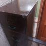 steel filing cabinet (with key) Image 3