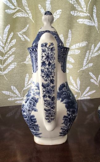 Vintage blue & white coffee pot