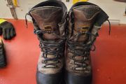 Meindl High leg hunting or hiking boots