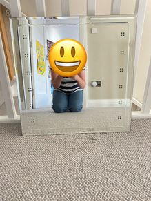 Bathroom mirror