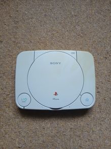 PlayStation 1 Slim