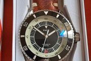 Vaer D5 Tropic Automatic