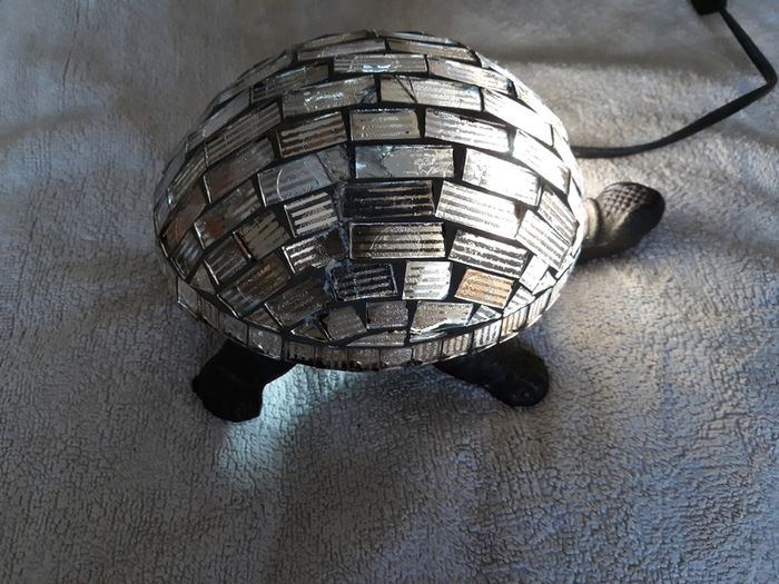 Table turtle glass lamp