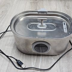 Like New Cat Water Fountain USB Powered