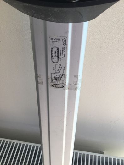 Audi Q3 roof bars