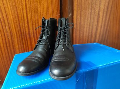 Camper boots