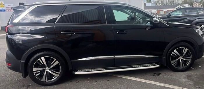 Peugeot 5008: Price Drop! 1k off! Only 110k km!