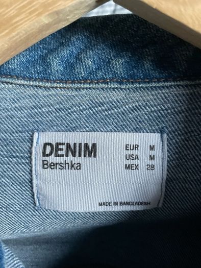 Bershka short denim jacket, Size M