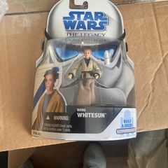 Star Wars Rare 2008 Beru Whitesun w/ HK-47 BD Piece