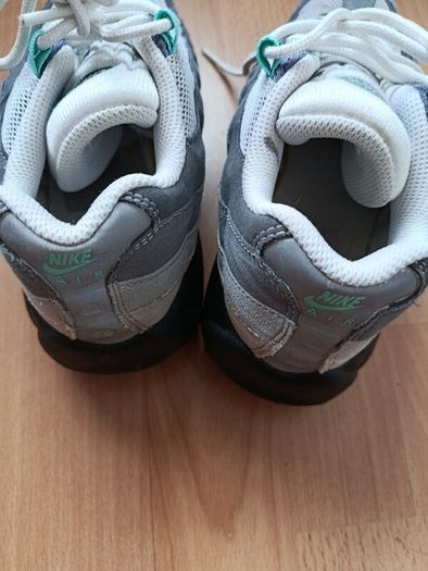 Nike Air Max 95 Hyper Turquoise Size UK 4