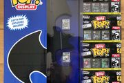 Funko Bitty Pop: Batman 4 Pack (Series 1-4) &amp; Bat Signal Display