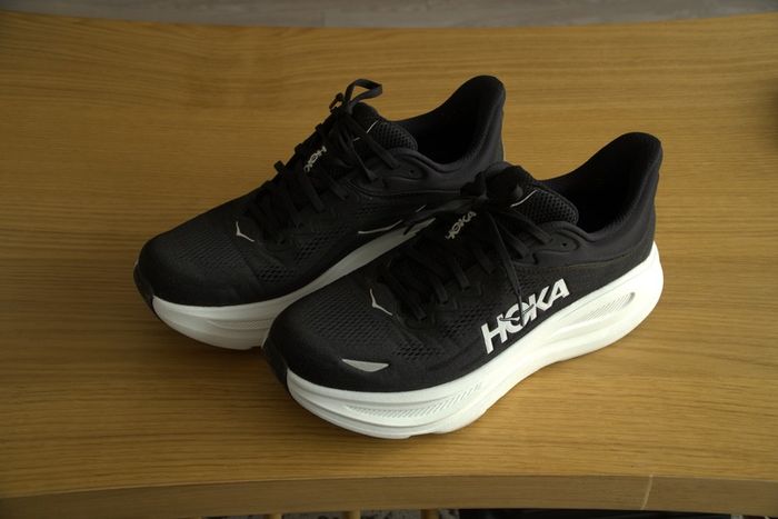 HOKA Bondi 9 UK Size 12 New