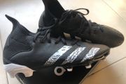 Adidas soccer boots size 5.5 NEW!!!