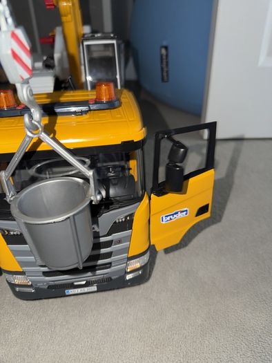 Bruder crane truck brand new