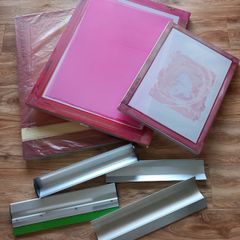 Screen printing equipment