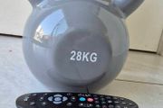 brand new 28 kilo cast iron kettlebell
